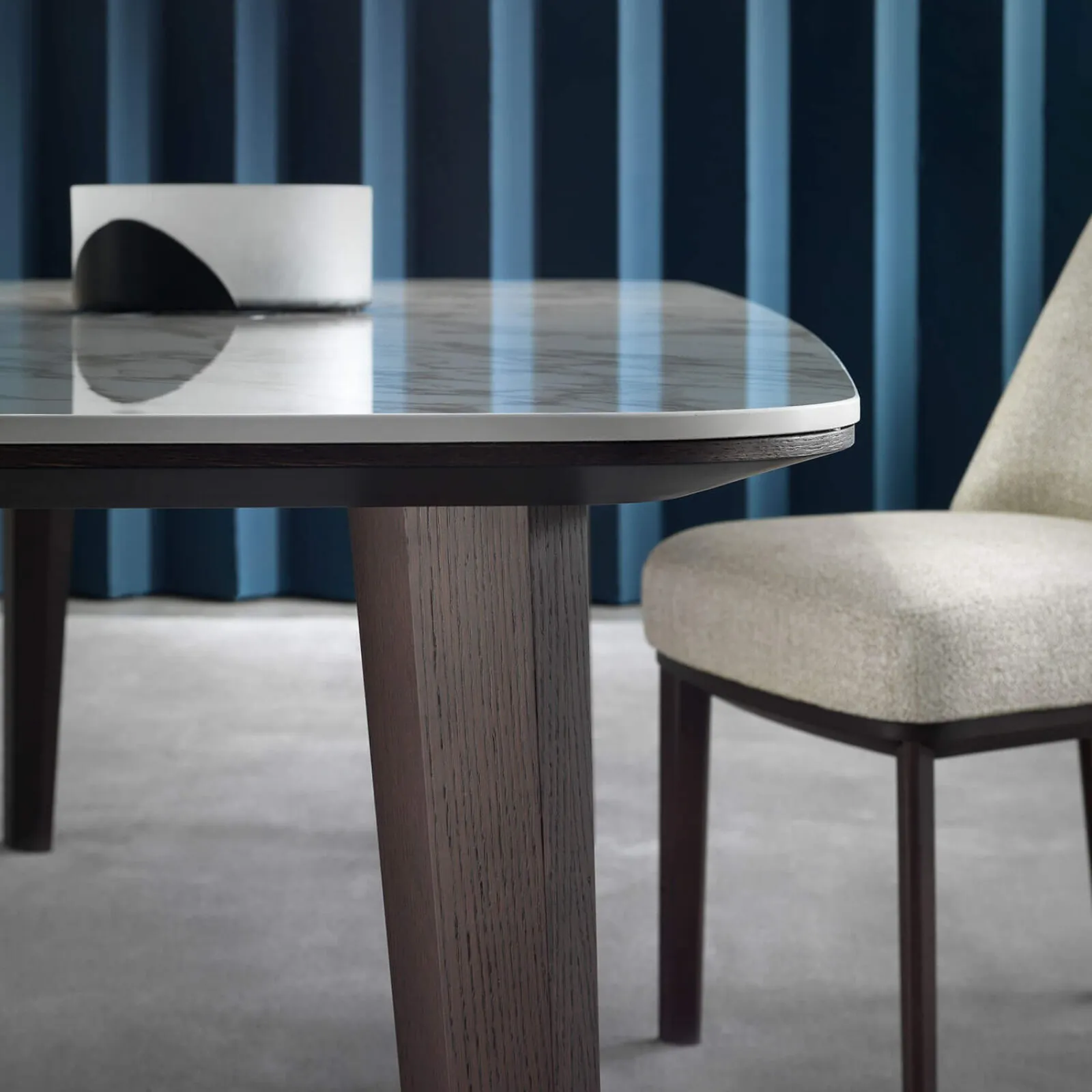 Lomacasa Marelli Anderson Dining Table Gallery 1-5