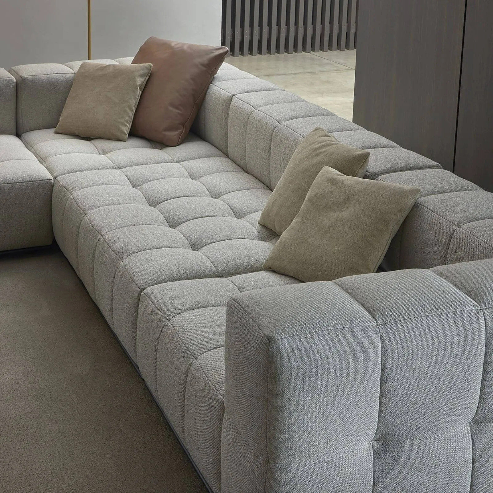 Lomacasa Marelli Andy Sofa Gallery 1-2