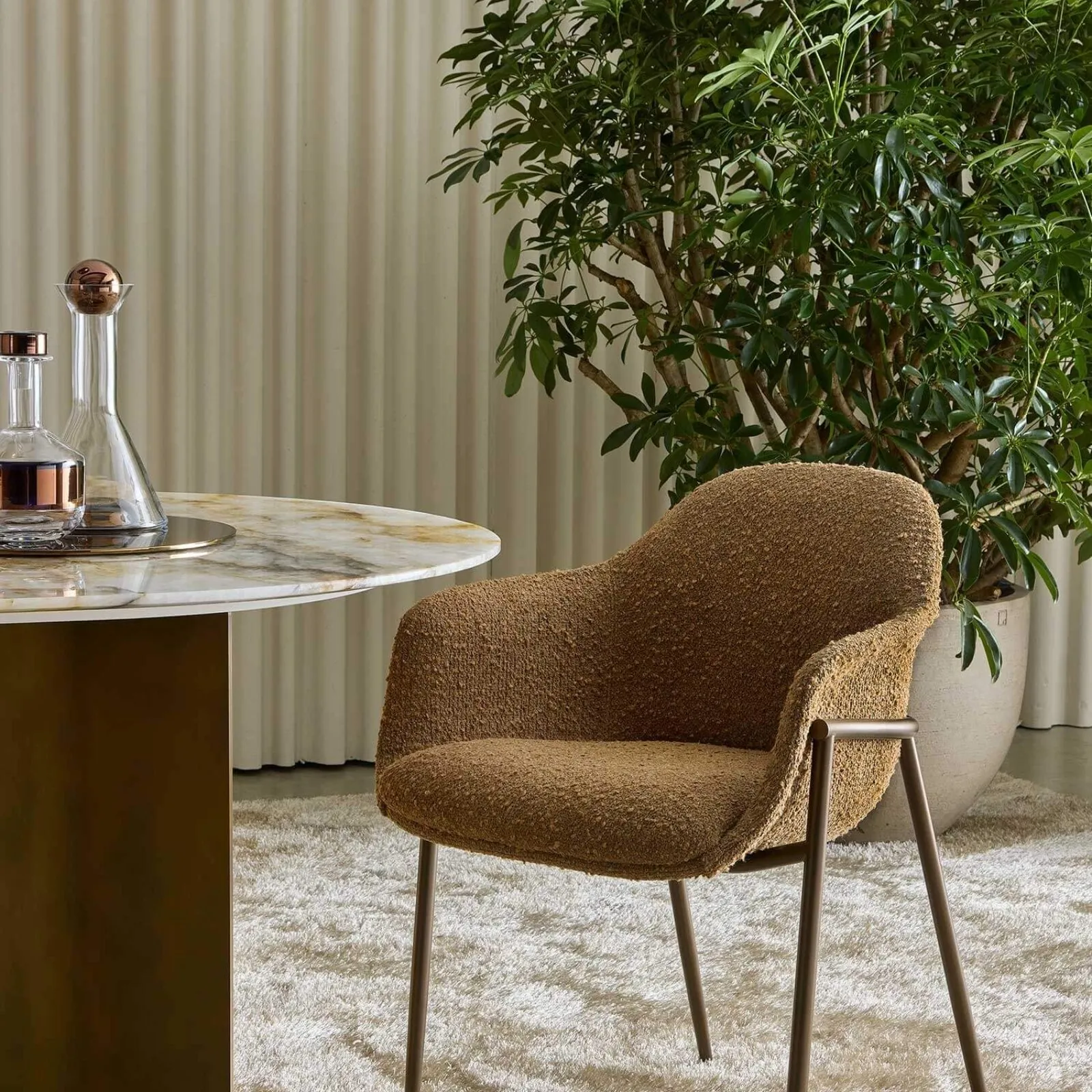 Lomacasa Marelli Chia Swivel Base Chair Gallery 1-1