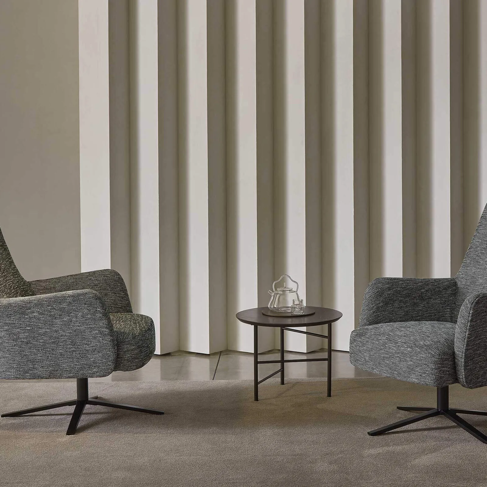 Lomacasa Marelli Clipper Low Armchair Gallery 1-12