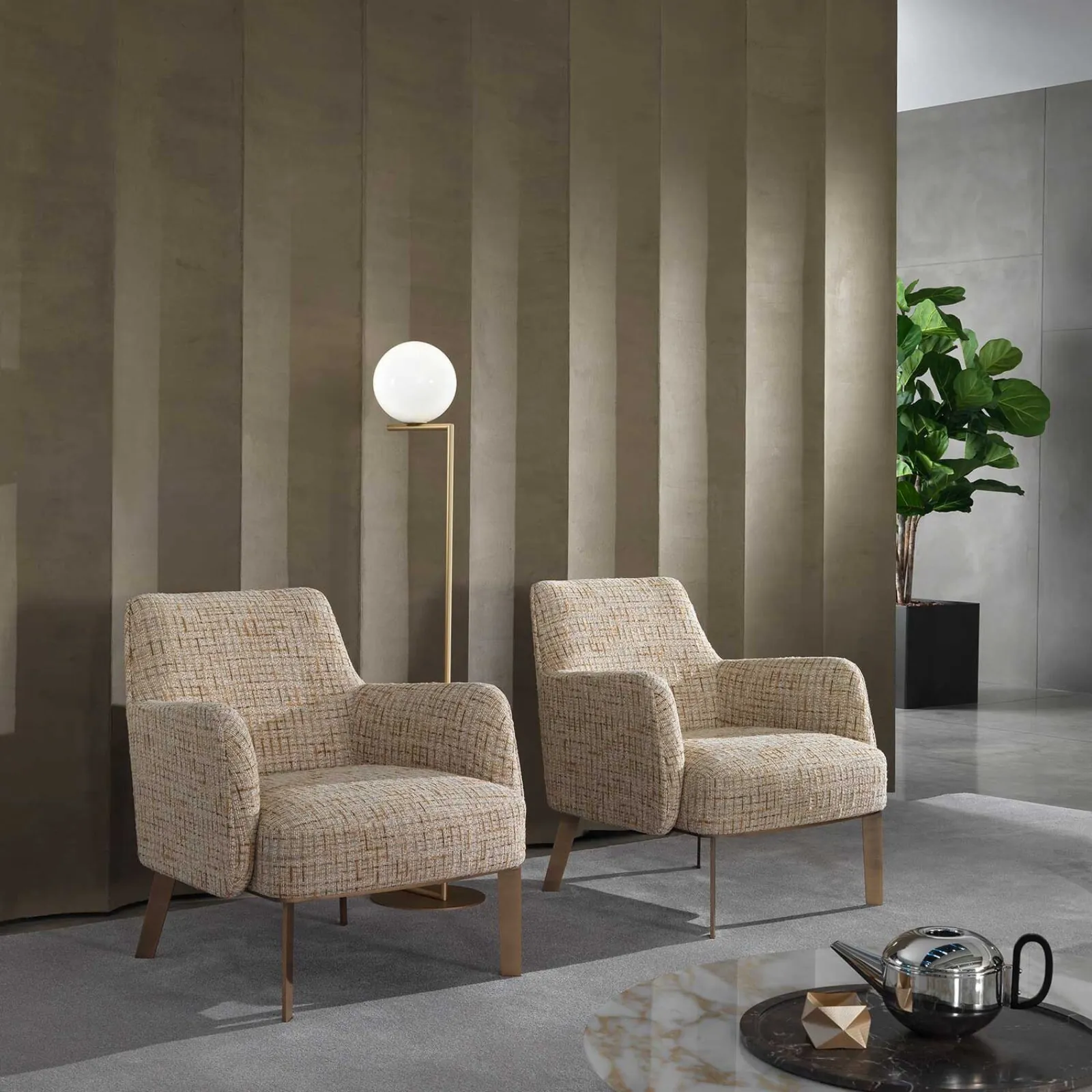 Lomacasa Marelli Clipper Low Armchair Gallery 1-9