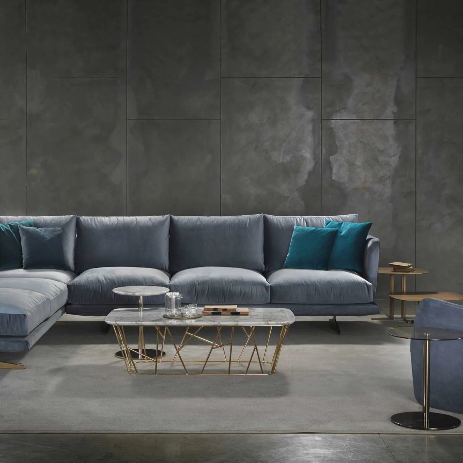 Lomacasa Marelli Clipper Sofa Gallery 1-17