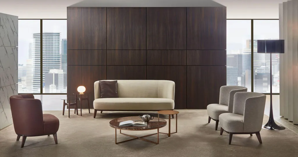 Lomacasa Marelli Derek Armchair Hero