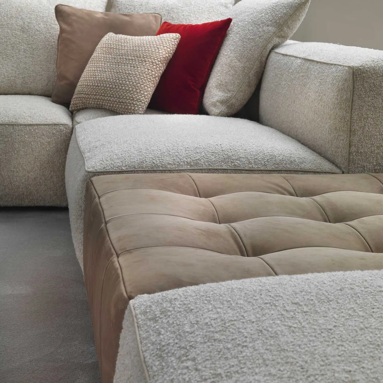 Lomacasa Marelli Gary Sofa Gallery 2-3