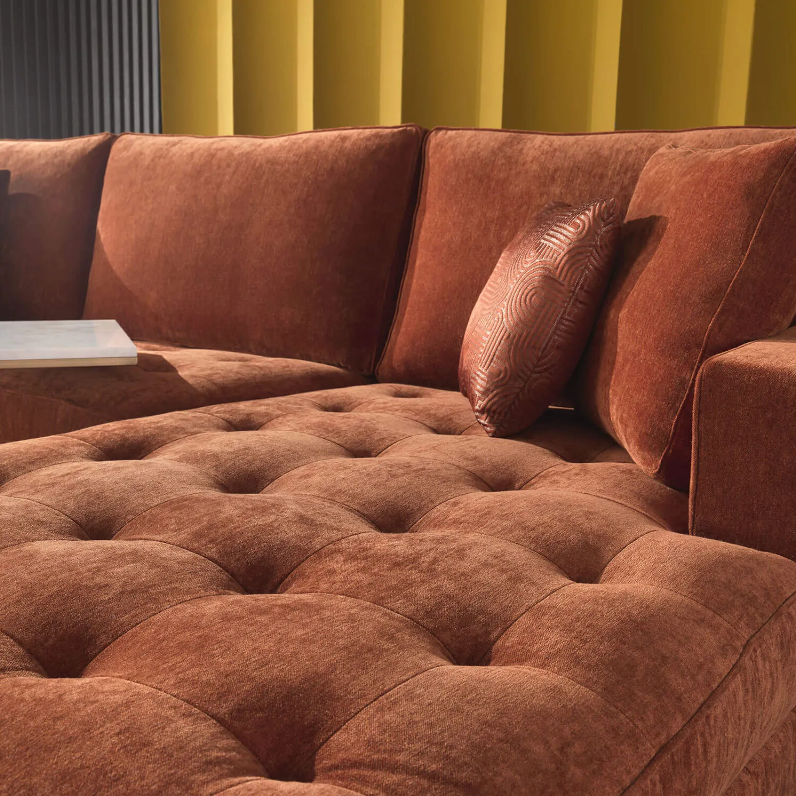 Lomacasa Marelli Lancaster Sofa Gallery 1-6