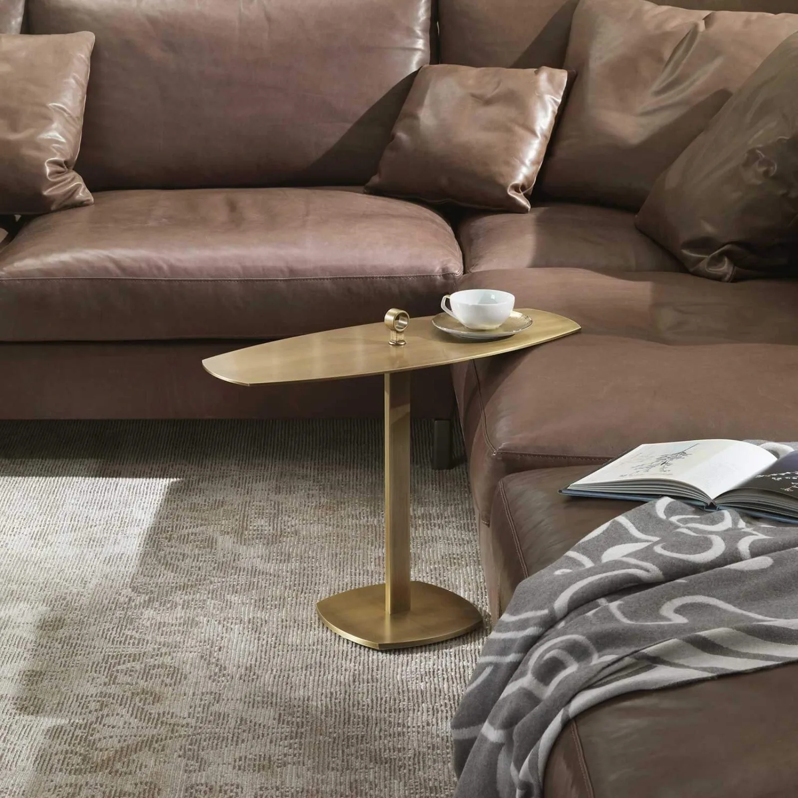 Lomacasa Marelli Leaf Coffee Table Gallery 1-6