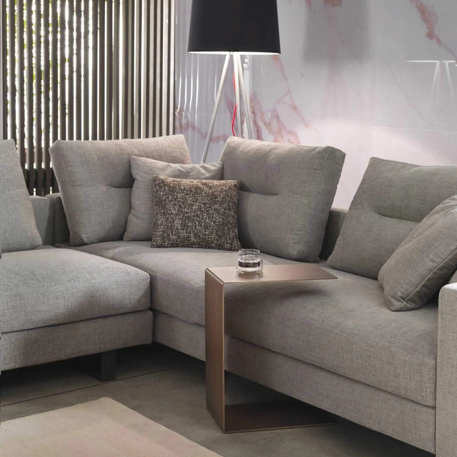 Lomacasa Marelli Mini Coffee Table Gallery 1-4