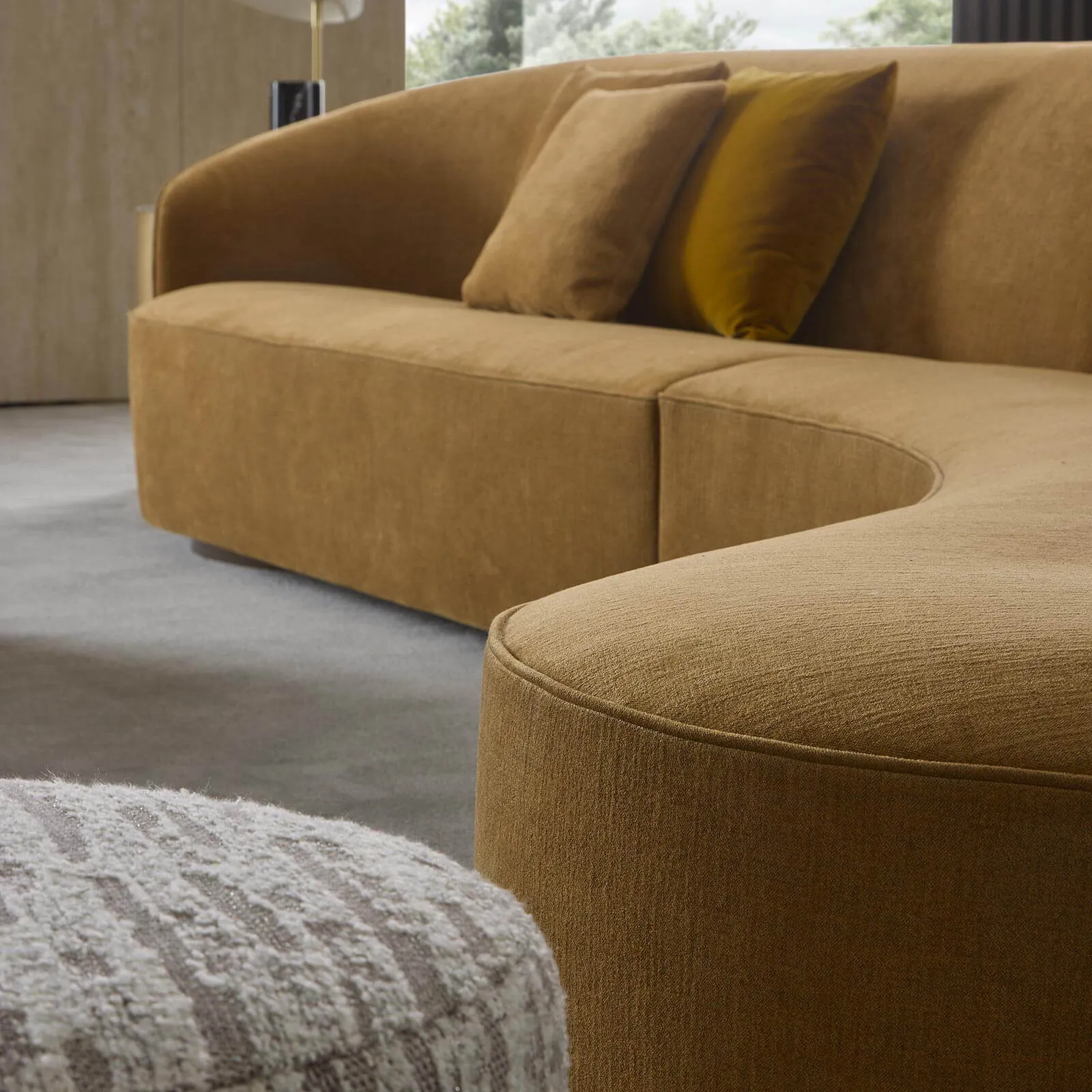 Lomacasa Marelli Moon Sofa Gallery 2-7