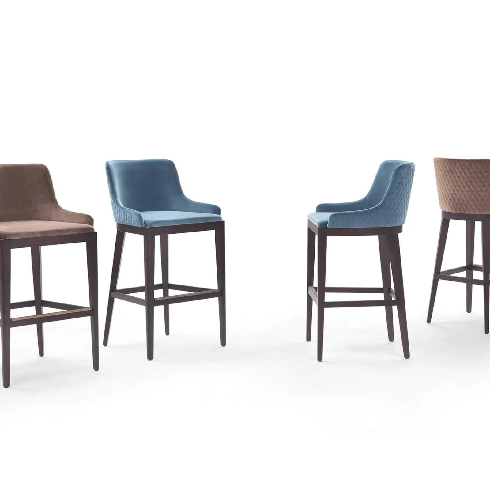 Lomacasa Marelli Nicole Stool Gallery 1-2