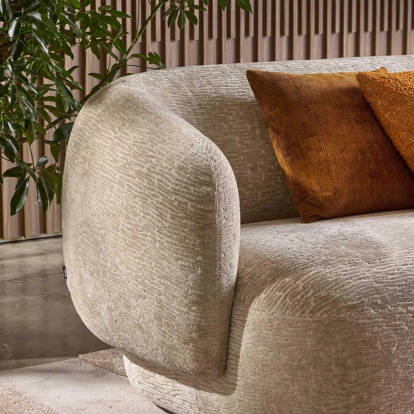 Lomacasa Marelli Noah Sofa Gallery 1-6