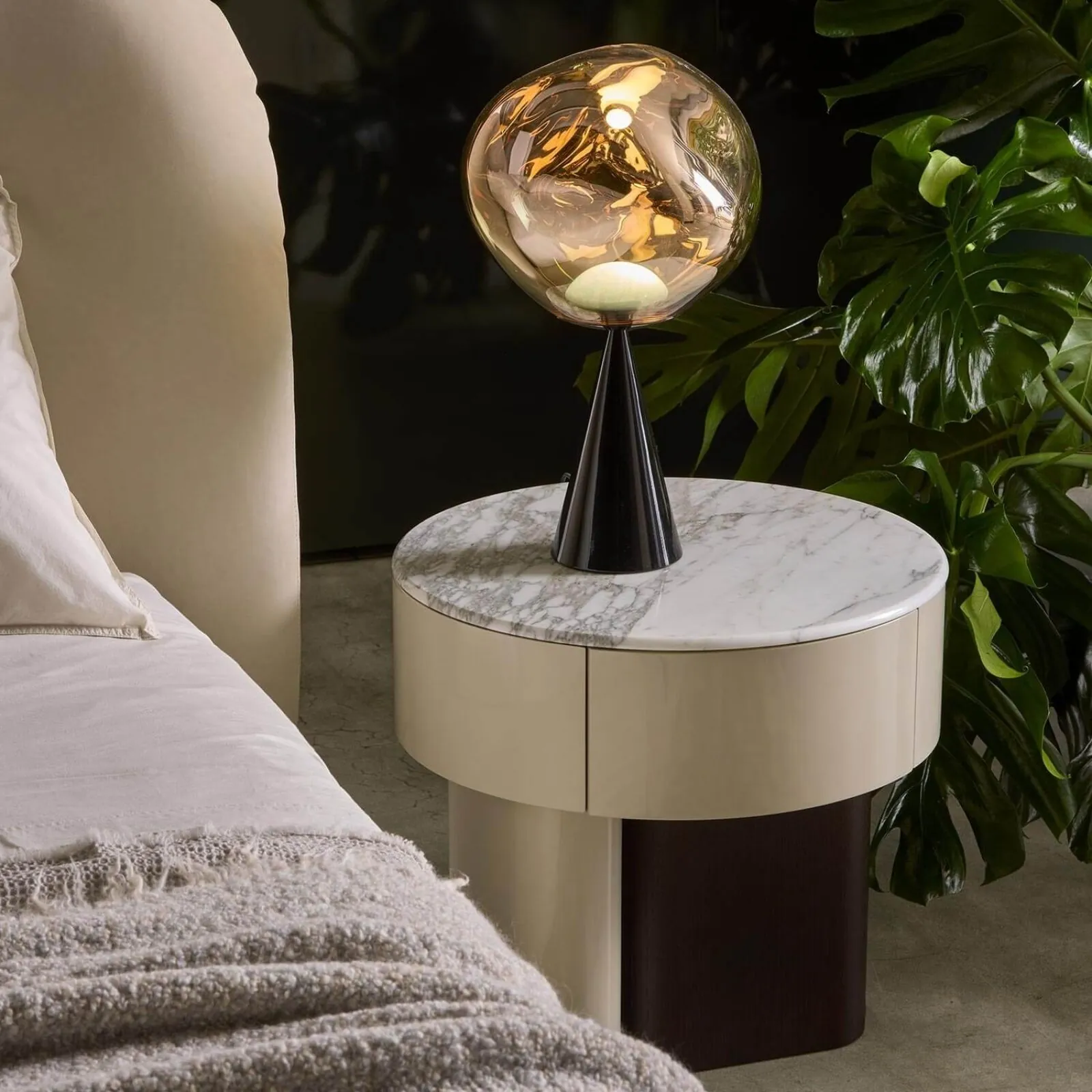 Lomacasa Marelli Onno Bedside Table Console Gallery 1-1