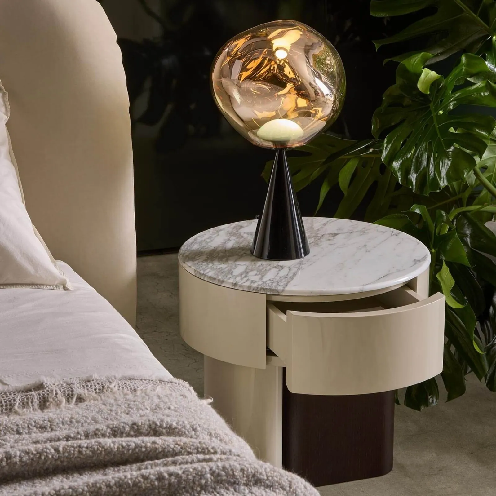 Lomacasa Marelli Onno Bedside Table Console Gallery 1-2