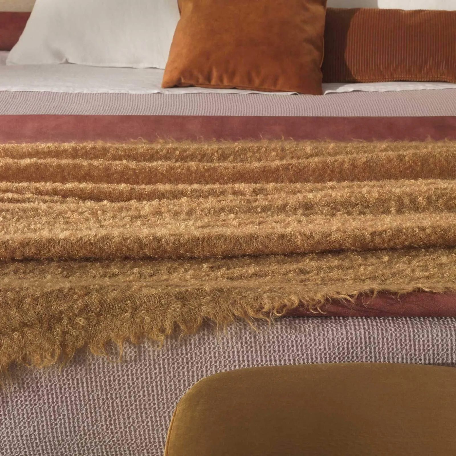 Lomacasa Marelli Parker Bed Gallery 1-5