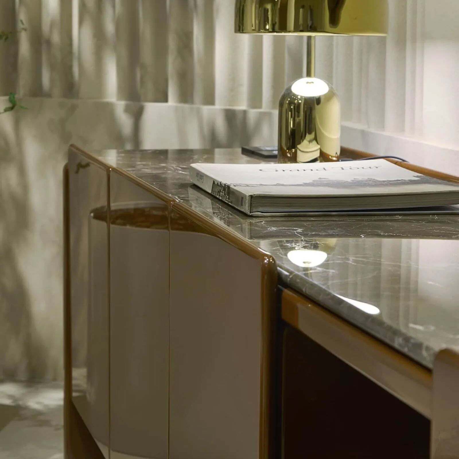 Lomacasa Marelli Pierre Console Gallery 1-6