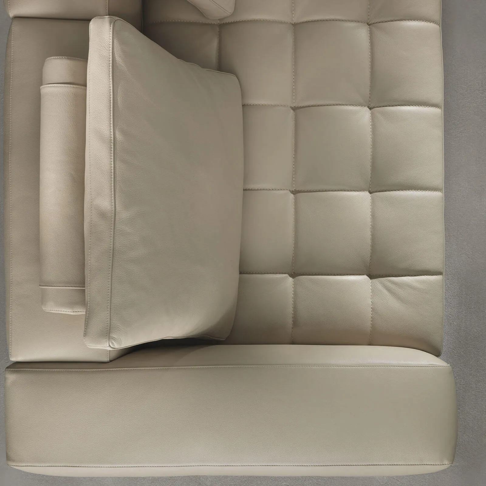 Lomacasa Marelli Richard Quilted Sofa Gallery 1-11