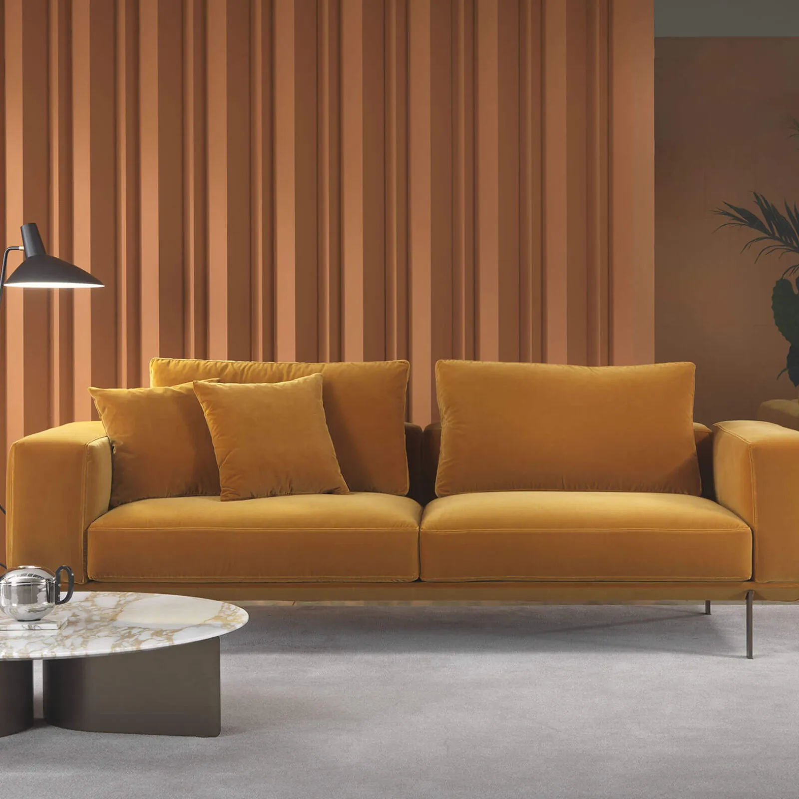 Lomacasa Marelli Richard Sofa Gallery 1-2