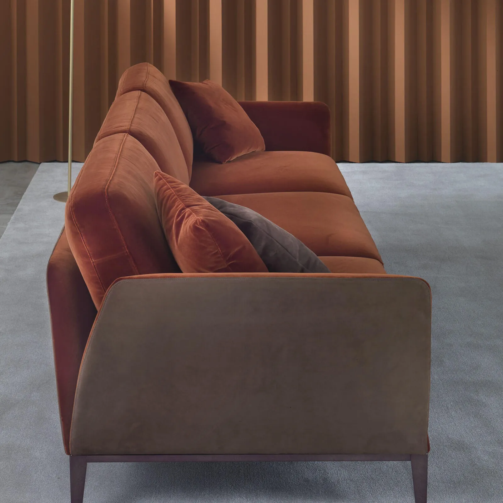 Lomacasa Marelli Ritz Sofa Gallery 1-10