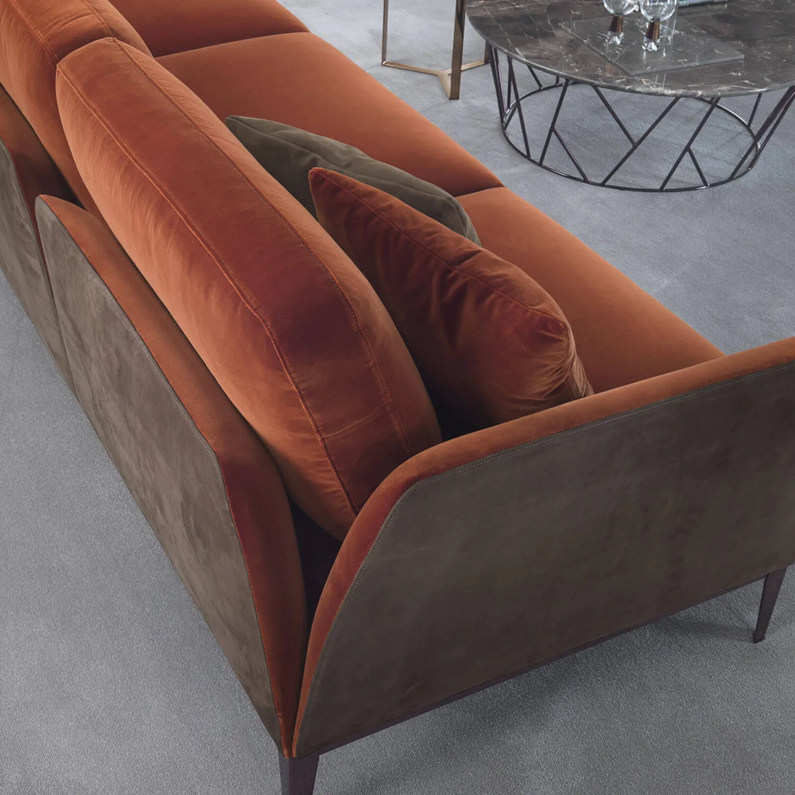 Lomacasa Marelli Ritz Sofa Gallery 1-8