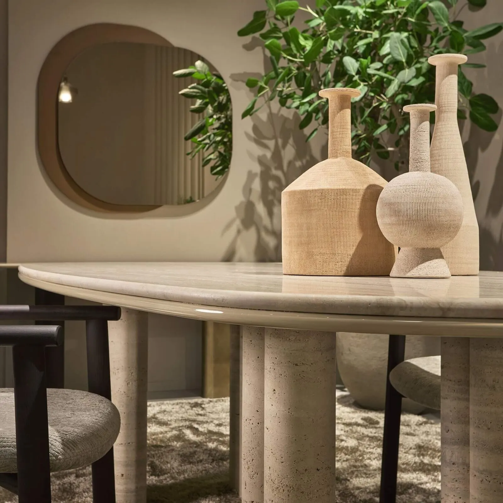 Lomacasa Marelli Simmy Dining Table Gallery 2-7