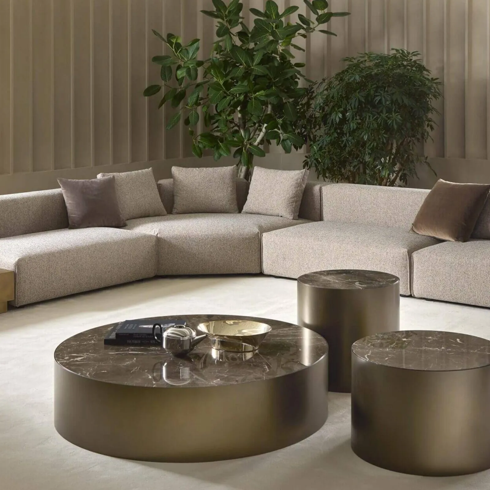 Lomacasa Marelli Yann Sofa Gallery 1-10