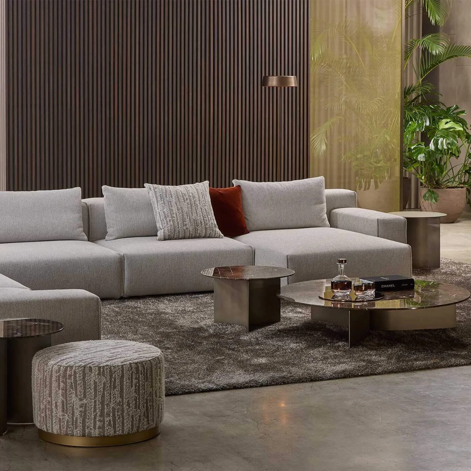Lomacasa Marelli Yann Sofa Gallery 1-3