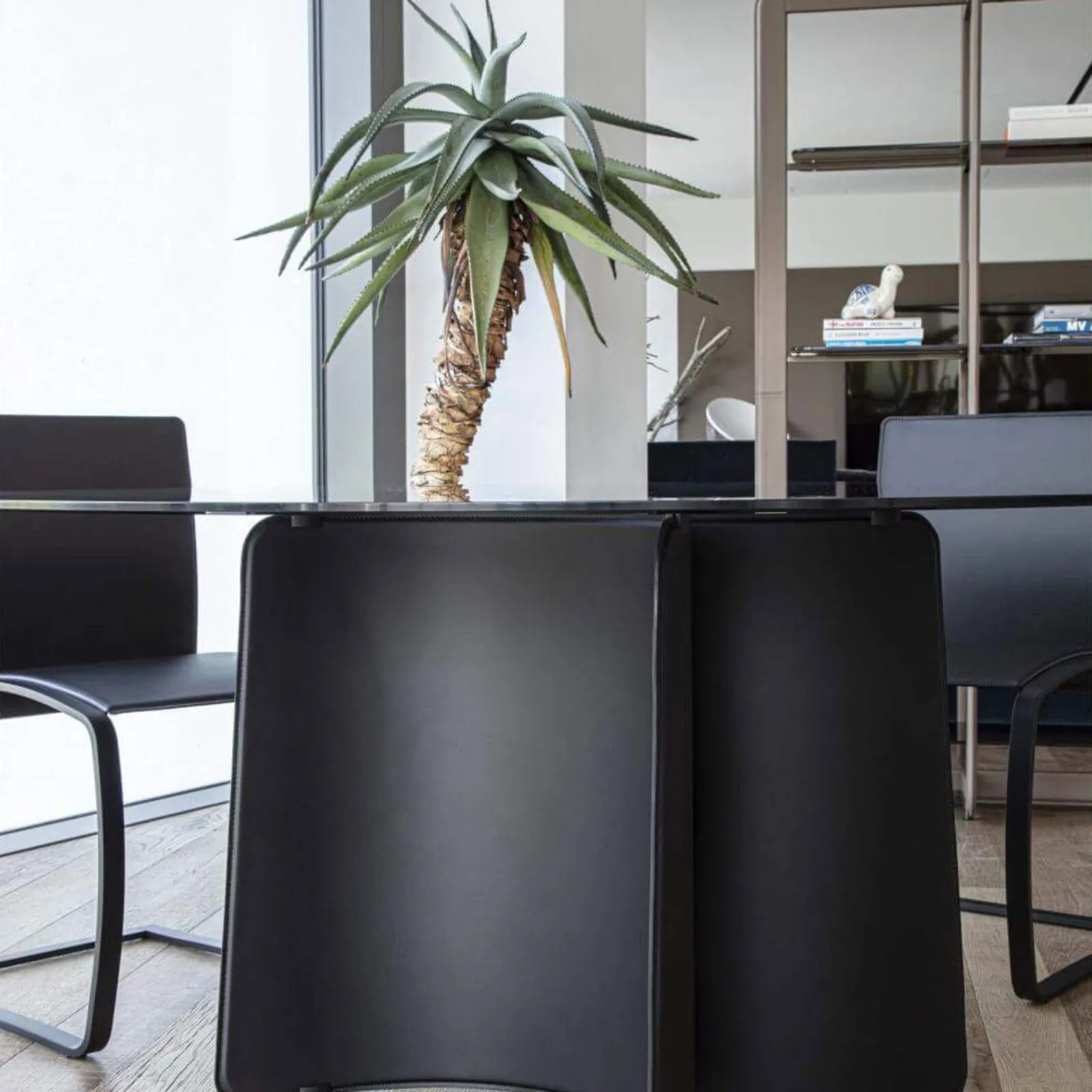 Lomacasa_Pellizzoni_Butterfly-Table_Gallery-3