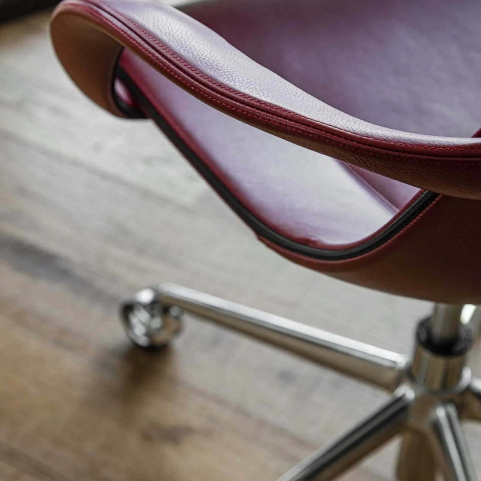 Lomacasa_Pellizzoni_Couture-Office-Chair_Gallery-1