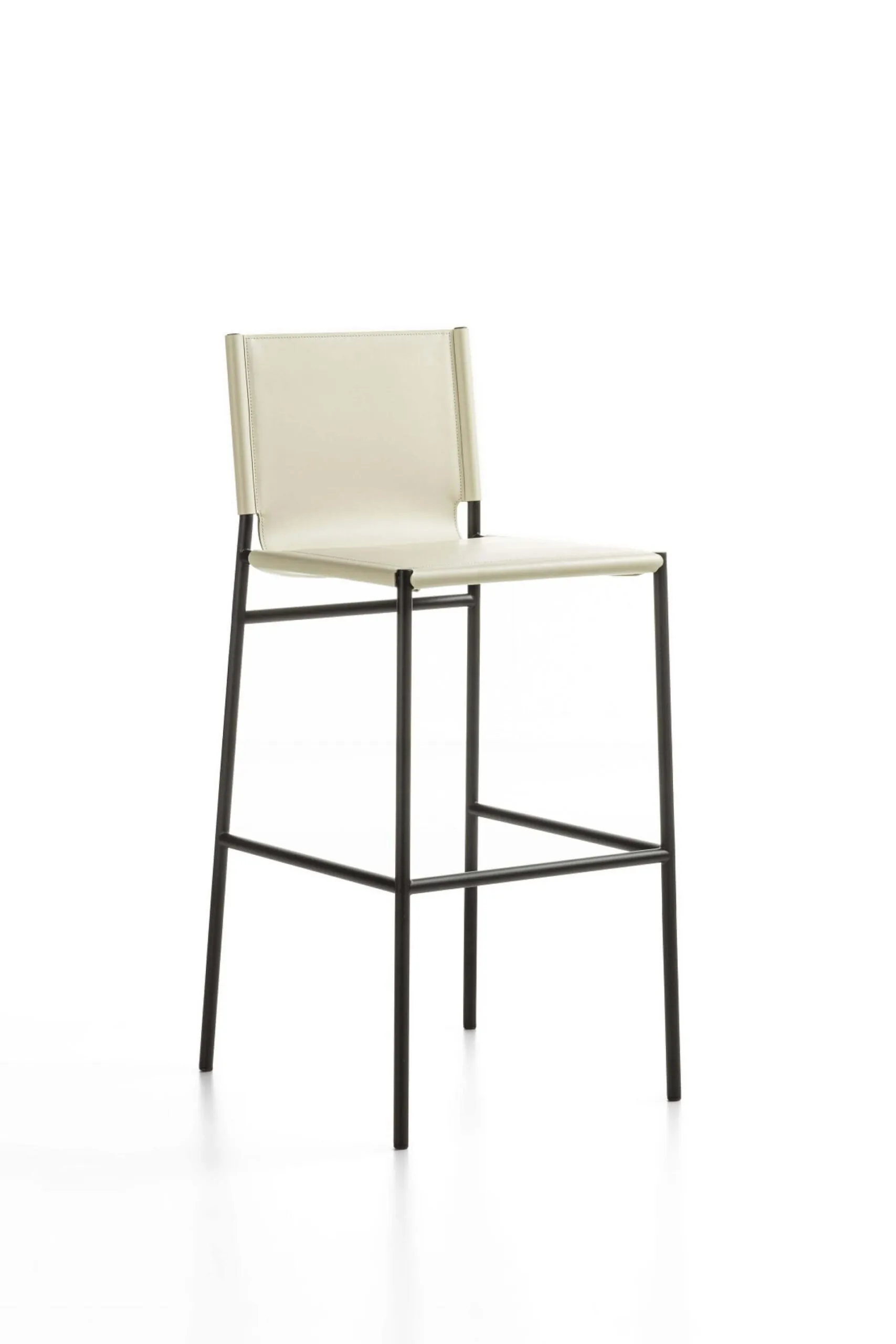 Lomacasa_Pellizzoni_Elena-Stool_hero