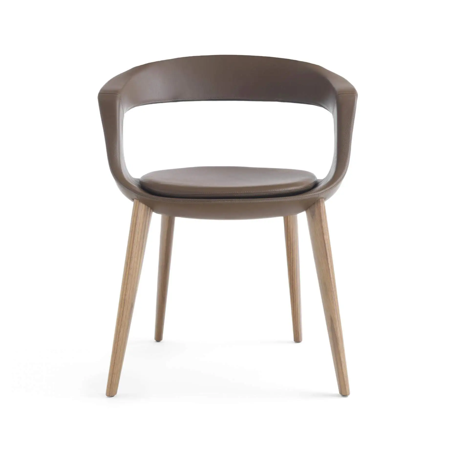 Lomacasa_Pellizzoni_Frenchkiss-Armchair-Low-Back_hero