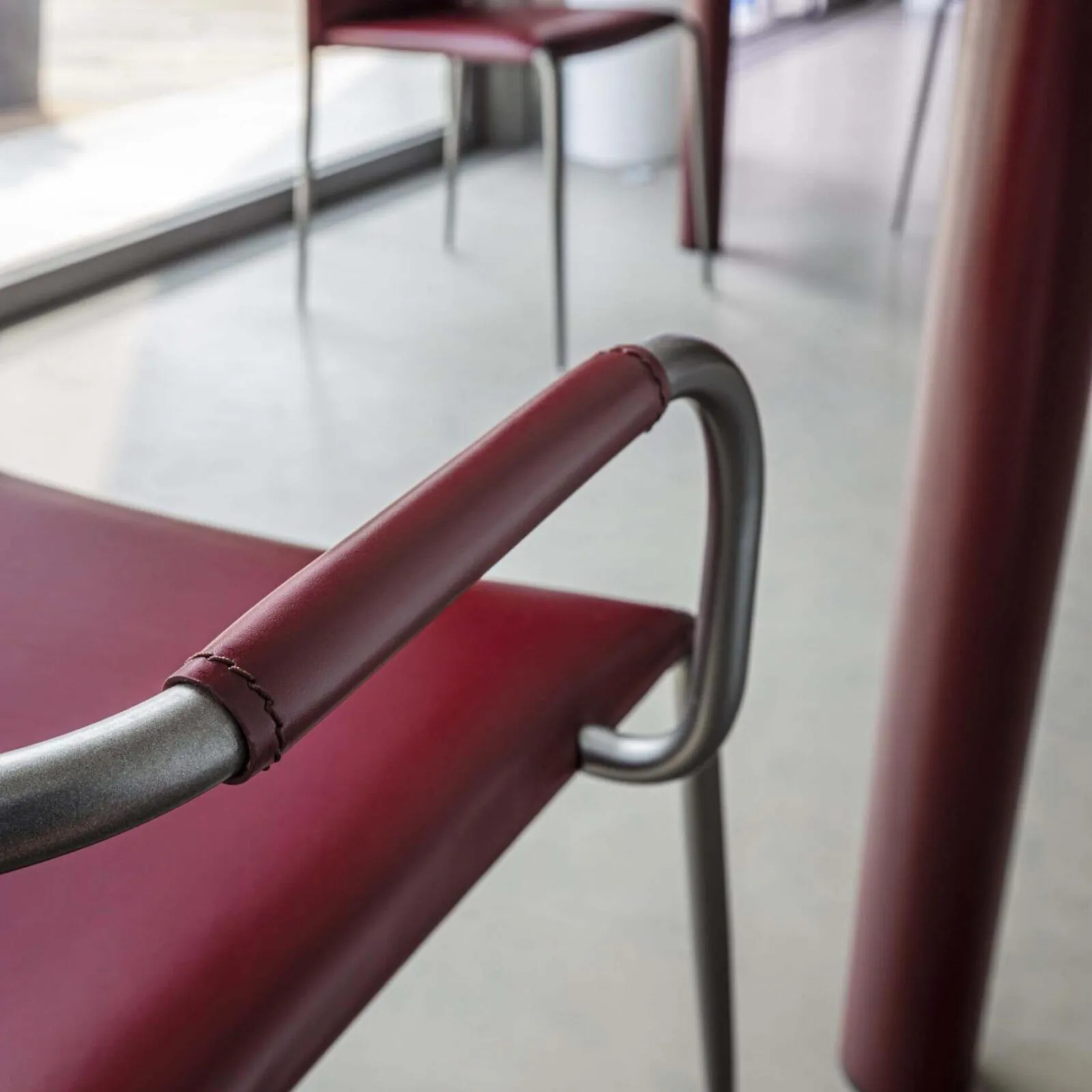 Lomacasa_Pellizzoni_Gazzella-Armchair_Gallery-1