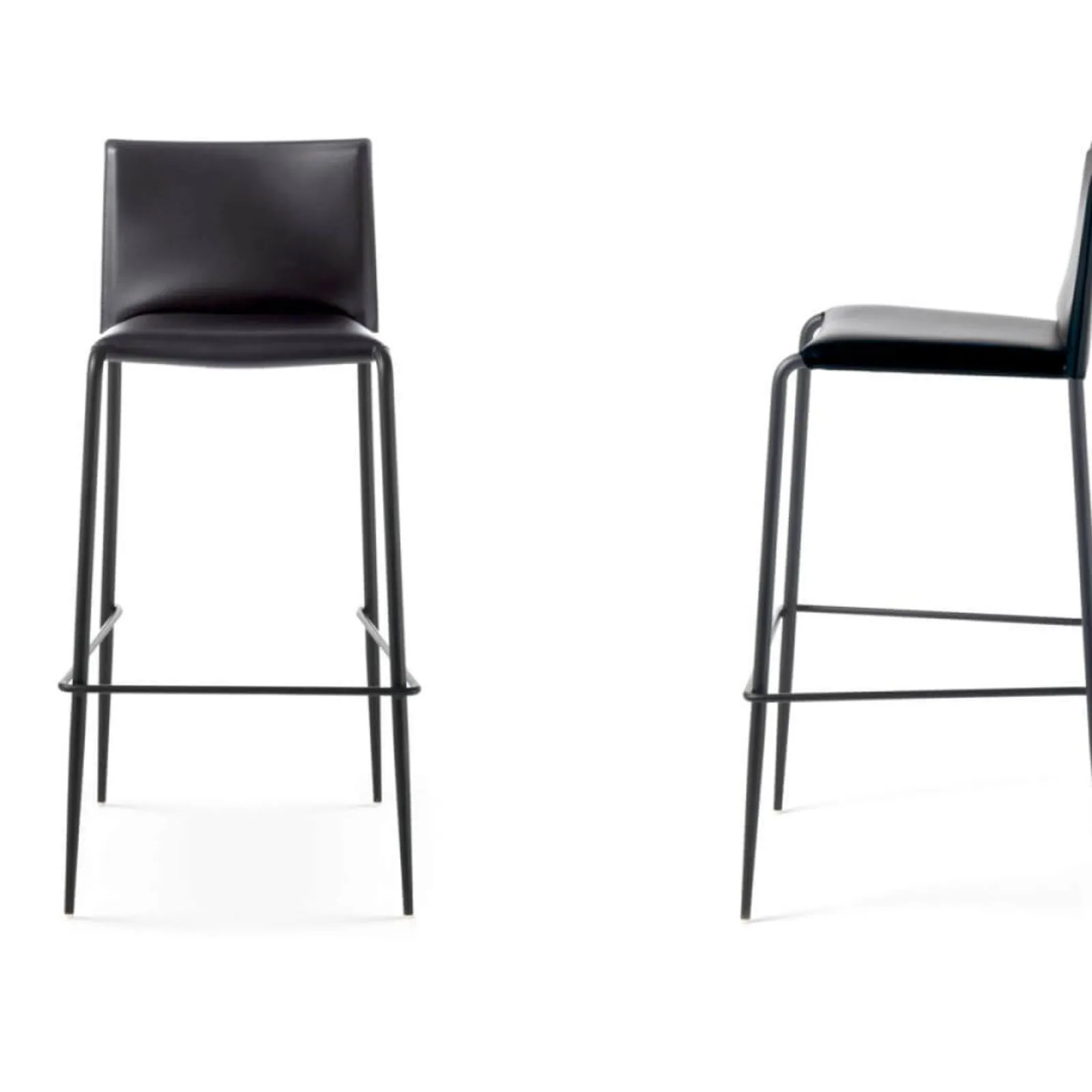 Lomacasa_Pellizzoni_Gazzella-Stool_Gallery-2