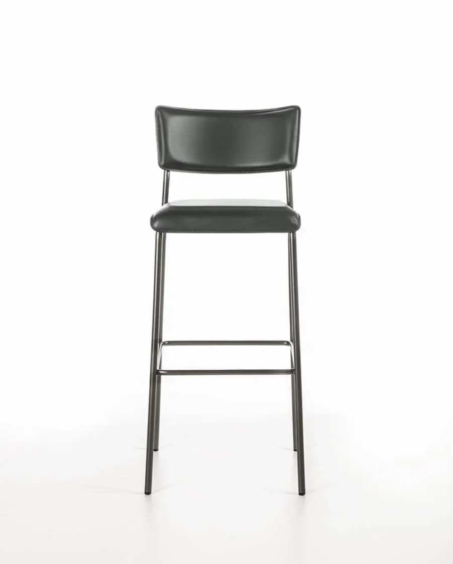 Lomacasa_Pellizzoni_Isotta-Stool_Description