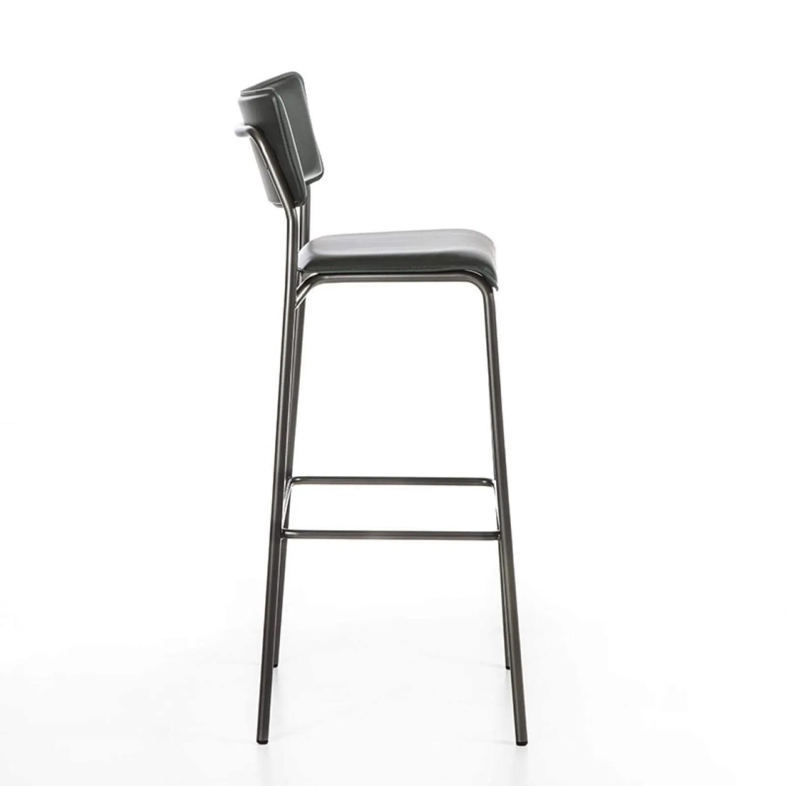 Lomacasa_Pellizzoni_Isotta-Stool_Gallery-2