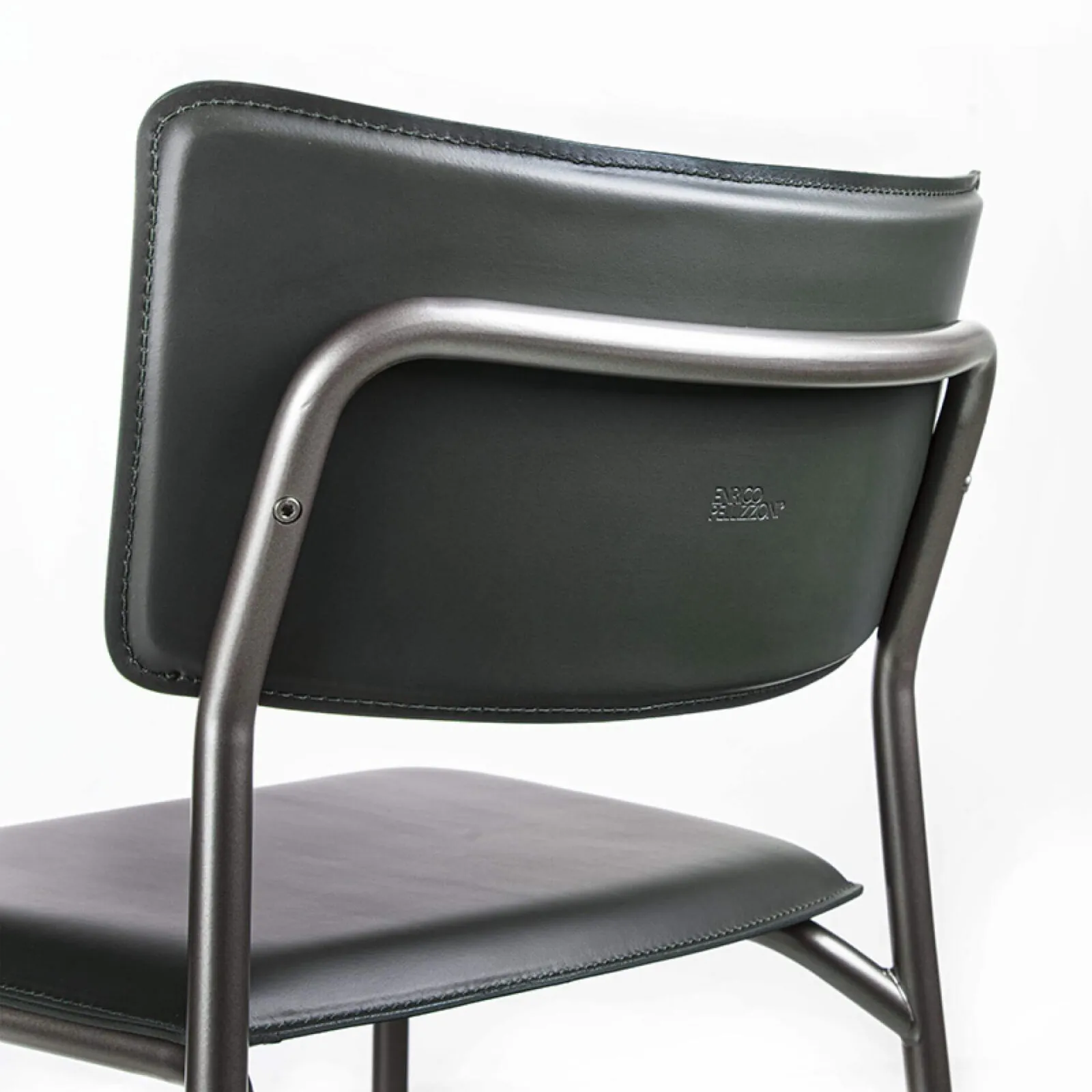 Lomacasa_Pellizzoni_Isotta-Stool_Gallery-4