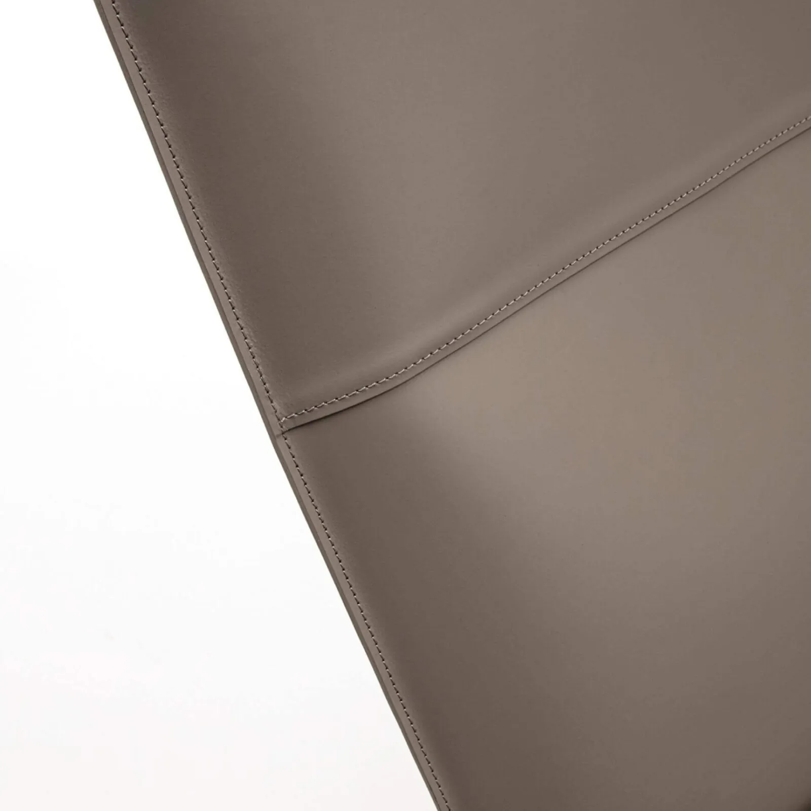 Lomacasa_Pellizzoni_Mood-Relax-Armchair_Gallery-7