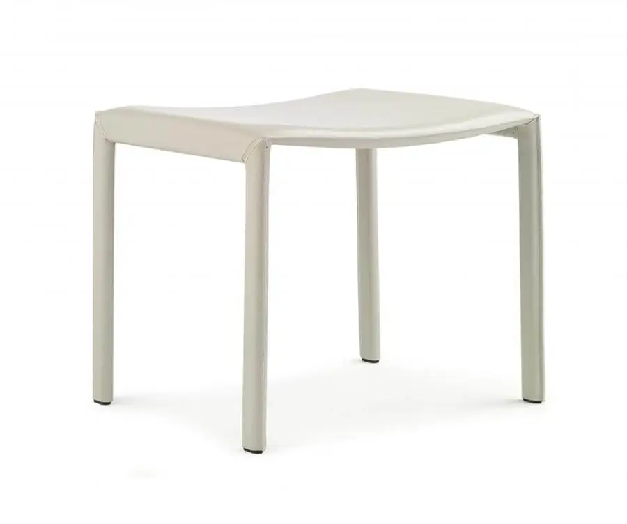 Lomacasa_Pellizzoni_Pasqualina-Stool_Description